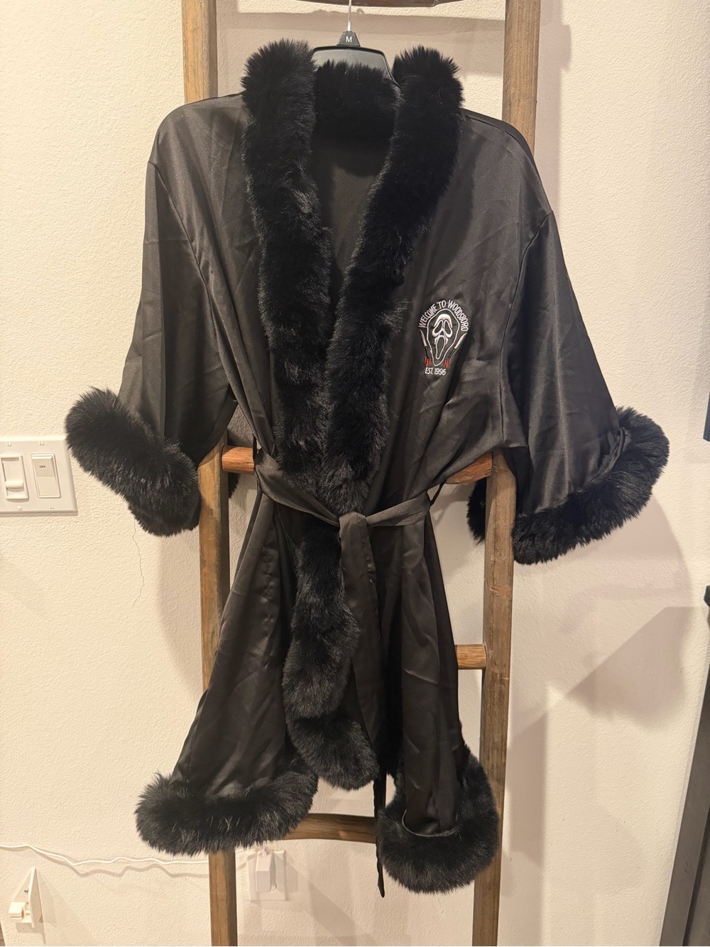 Black Scream Faux Fur Trim Satin Robe